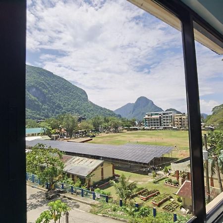 Amos Pili Tree Inn El Nido Exterior foto