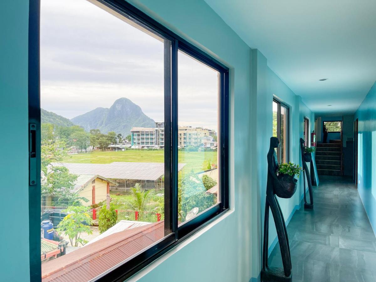 Amos Pili Tree Inn El Nido Exterior foto